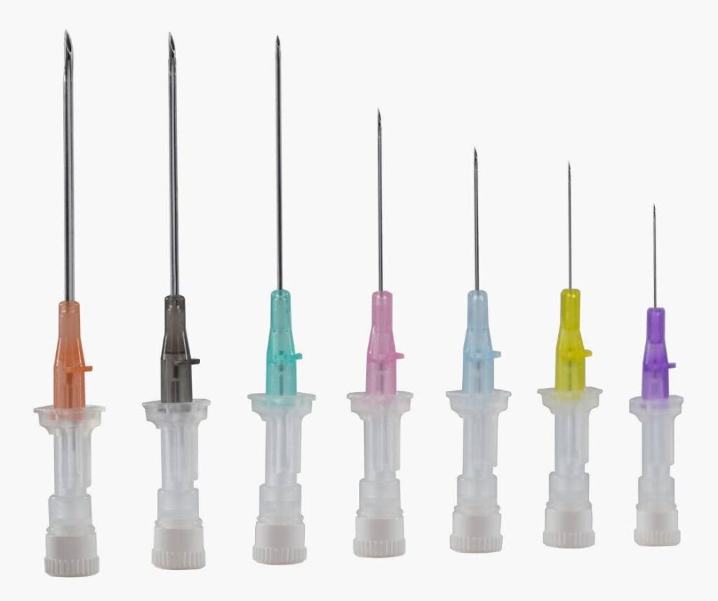 IV Cannula - With Wings & Without Injection Port